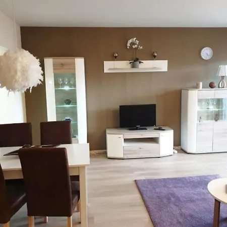Wohnung Bergblick, Traumhafte Boutique-Ferienwohnung Nahe Salzburg